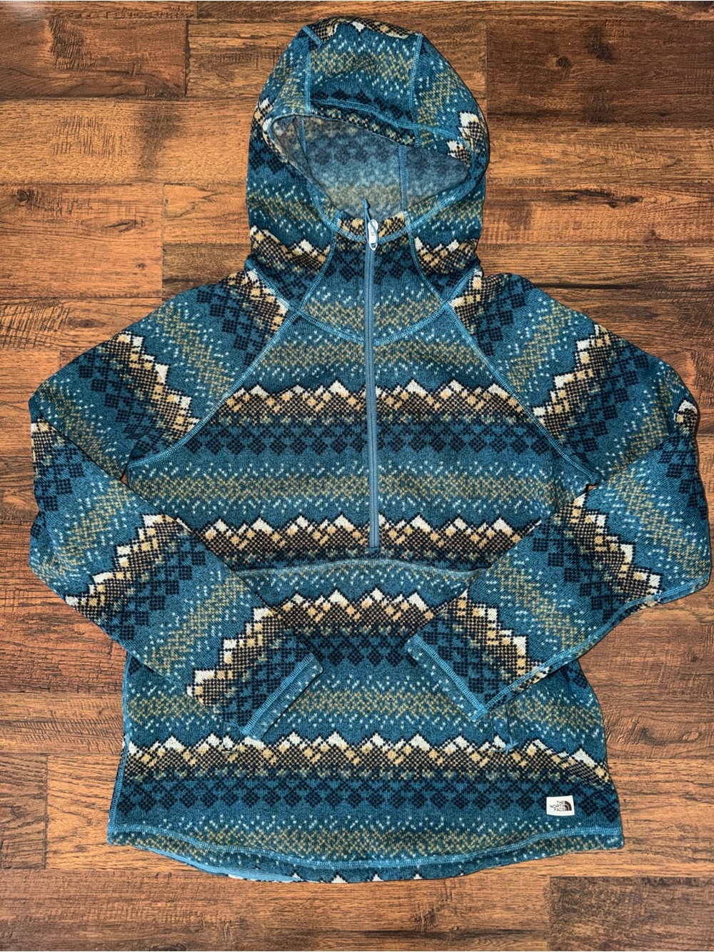NWOT North Face Women’s Fair Isle Hooded Fleece Pullover